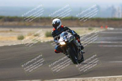 media/Sep-20-2025-TrackDaz (Sat) [[27f0cde673]]/B Group/220pm (Turn 9)/